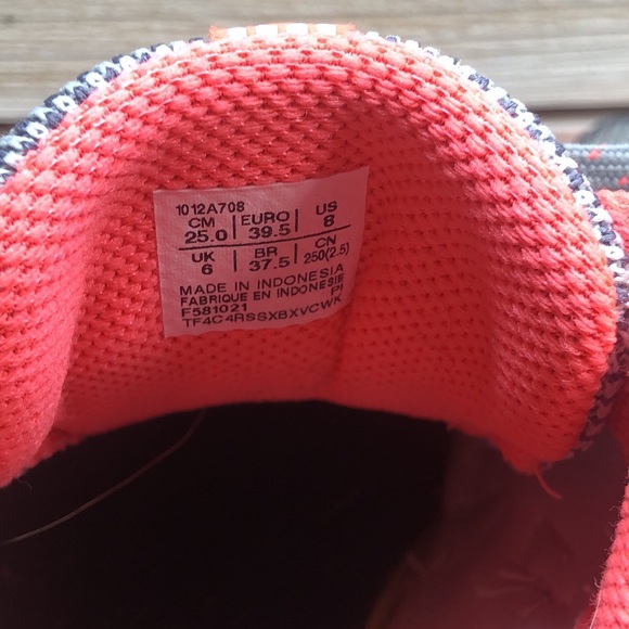 ASICS Women's Gel-Venture 8 Running Shoes - Picture 8 of 9